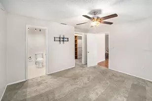 3401 Coquina Key Dr SE, Saint Petersburg, FL 33705 - Photo 17