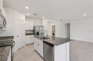 2691 Sedgefield Cir, Haines City, FL 33844 - Photo 11