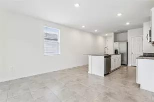 3713 Queensland Ct, Haines City, FL 33844 - Photo 9