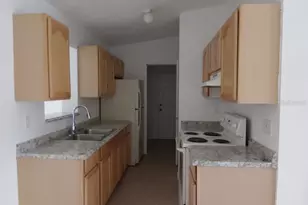 2112 14th Ave E, Bradenton, FL 34208 - Photo 3