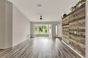 32645 Red Oak Dr, Eustis, FL 32736 - Photo 3