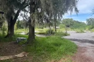 741 N Combee Rd, Lakeland, FL 33801 - Photo 3