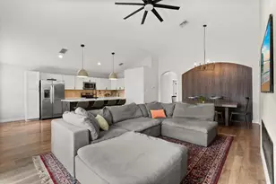 832 Balmoral Dr, Davenport, FL 33896 - Photo 3