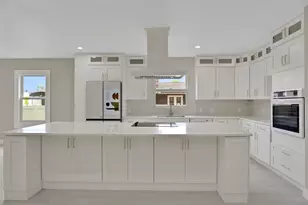 731 S Missouri Ave, Lakeland, FL 33815 - Photo 9