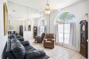 3817 Redwood Dr, Land O Lakes, FL 34639 - Photo 7