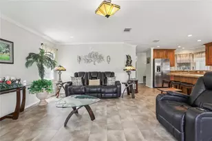 36850 Lakewood Dr, Zephyrhills, FL 33542 - Photo 7