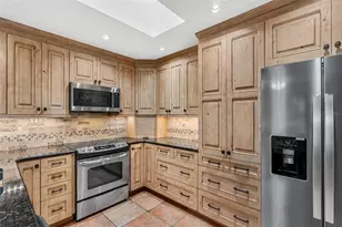 26 E Village Dr, Oviedo, FL 32765 - Photo 23