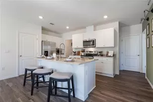 3573 Salvia Ct, Tavares, FL 32778 - Photo 9