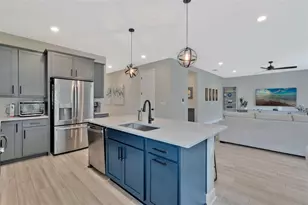 4071 Southern Vista Loop, Saint Cloud, FL 34772 - Photo 13