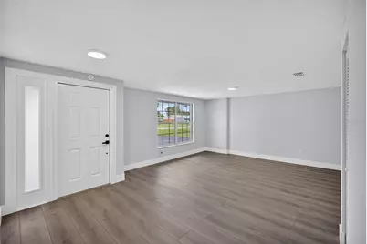 6208 Fairway Boulevard, Apollo Beach, FL 33572 - Photo 5