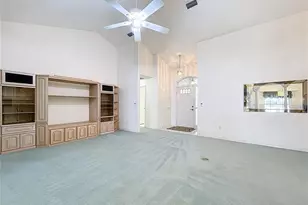 5518 Queen Victoria Dr, Leesburg, FL 34748 - Photo 9