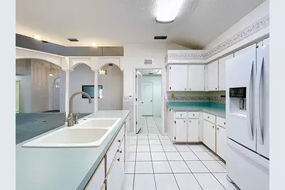 5518 Queen Victoria Drive, Leesburg, FL 34748 - Photo 11