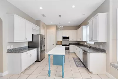 13221 Lake Live Oak Drive, Orlando, FL 32828 - Photo 11