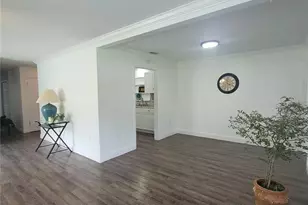 2805 Gulfstream Ct, Orlando, FL 32805 - Photo 11