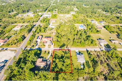 904 Poinsettia Avenue, Lehigh Acres, FL 33972 - Photo 5