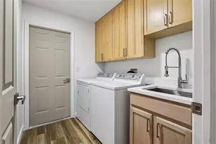 533 Bent Oak Ct, Spring Hill, FL 34609 - Photo 27