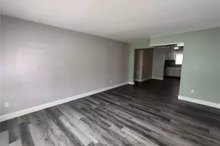 320 W Howry Ave, Deland, FL 32720 - Photo 13