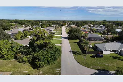 2668 SW Cameo Boulevard, Port Saint Lucie, FL 34953 - Photo 23