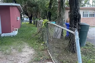 2561 Parkway St, Fort Myers, FL 33901 - Photo 9