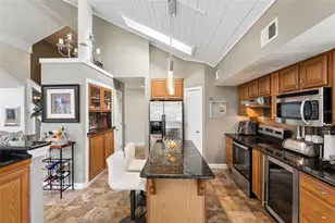 4574 Sailbreeze Ct, Orlando, FL 32810 - Photo 9
