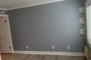 4127 Dolphin Dr, Tampa, FL 33617 - Photo 7