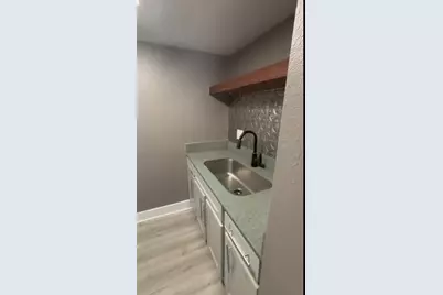 4127 Dolphin Drive #4127, Tampa, FL 33617 - Photo 5