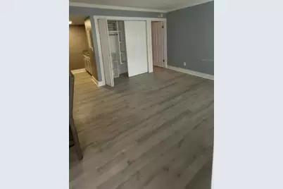 4127 Dolphin Drive #4127, Tampa, FL 33617 - Photo 7