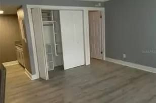 4127 Dolphin Dr, Tampa, FL 33617 - Photo 7