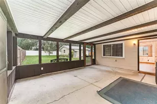 6204 Sweetwater Dr E, Lakeland, FL 33811 - Photo 21