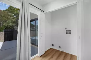 739 Golden Sunshine Cir, Orlando, FL 32807 - Photo 17