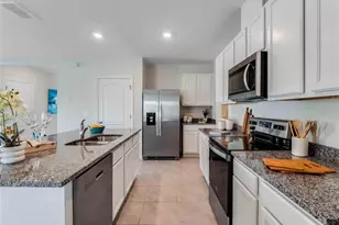 3668 Marlberry Wy, Sanford, FL 32773 - Photo 11