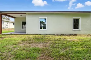 2225 W Howard Pl, Citrus Springs, FL 34434 - Photo 9