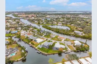 2322 Riverbluff Parkway #V250, Sarasota, FL 34231 - Photo 35