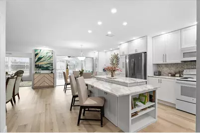 2322 Riverbluff Parkway #V250, Sarasota, FL 34231 - Photo 3