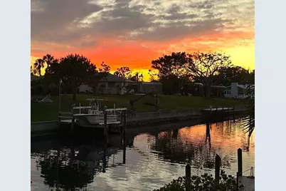 2322 Riverbluff Parkway #V250, Sarasota, FL 34231 - Photo 43