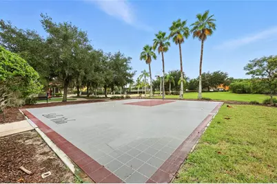 121 Las Fuentes Drive, Kissimmee, FL 34746 - Photo 47