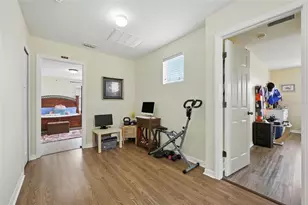 121 Las Fuentes Dr, Kissimmee, FL 34746 - Photo 23