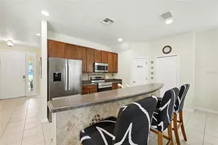 121 Las Fuentes Dr, Kissimmee, FL 34746 - Photo 11