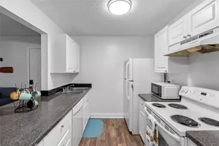 3302 Oak Trail Run, Port Orange, FL 32127 - Photo 9