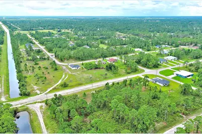 702 Eisenhower Boulevard, Lehigh Acres, FL 33974 - Photo 19