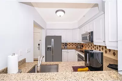 7593 Gathering Drive #307, Reunion, FL 34747 - Photo 7
