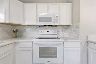 1735 Challenger Ave, Davenport, FL 33897 - Photo 15