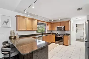 298 Lake Markham Rd, Sanford, FL 32771 - Photo 11