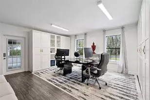 298 Lake Markham Rd, Sanford, FL 32771 - Photo 15