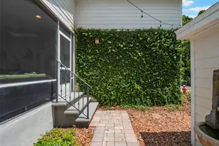 38 E Yale St, Orlando, FL 32804 - Photo 43