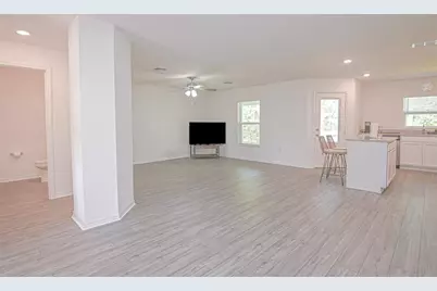 695 Bay Leaf Drive, Kissimmee, FL 34759 - Photo 3