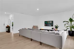 4226 Southern Vista Loop, Saint Cloud, FL 34772 - Photo 9