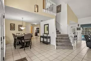 2871 Picadilly Cir, Kissimmee, FL 34747 - Photo 5