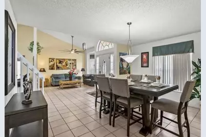 2871 Picadilly Circle, Kissimmee, FL 34747 - Photo 7