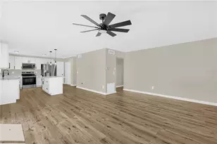 2521 Yule Tree Dr, Edgewater, FL 32141 - Photo 9